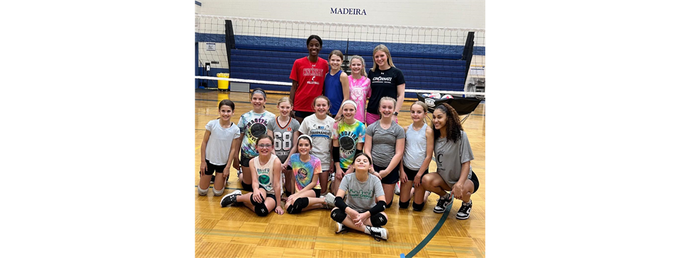 UC Volleyball Comes to Play with our 6th Grade Athletic!